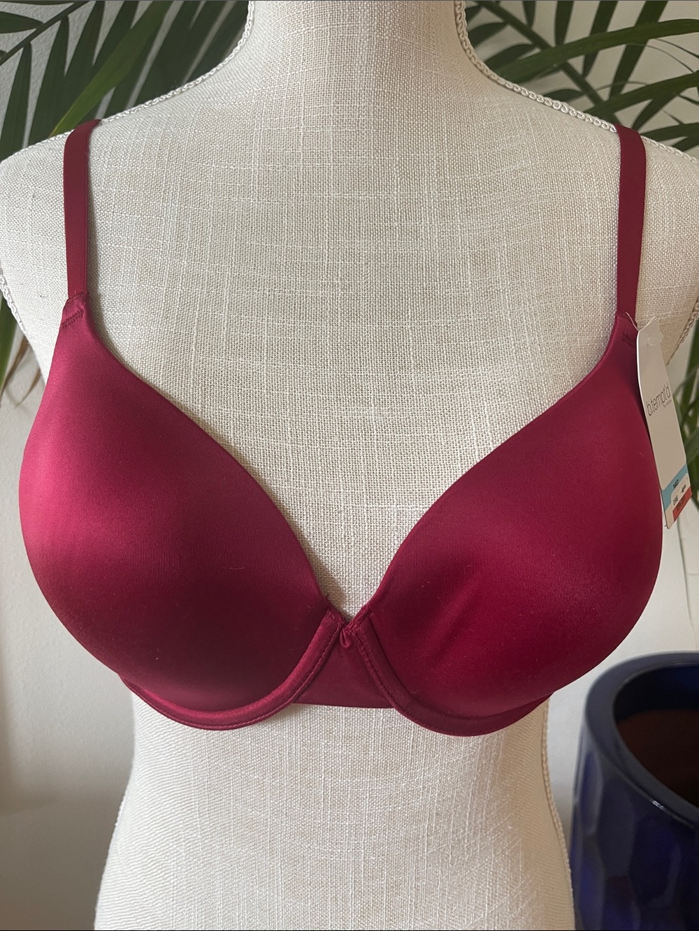 Everyday Smooth Underwire Bra in Wine - Lightweight Support